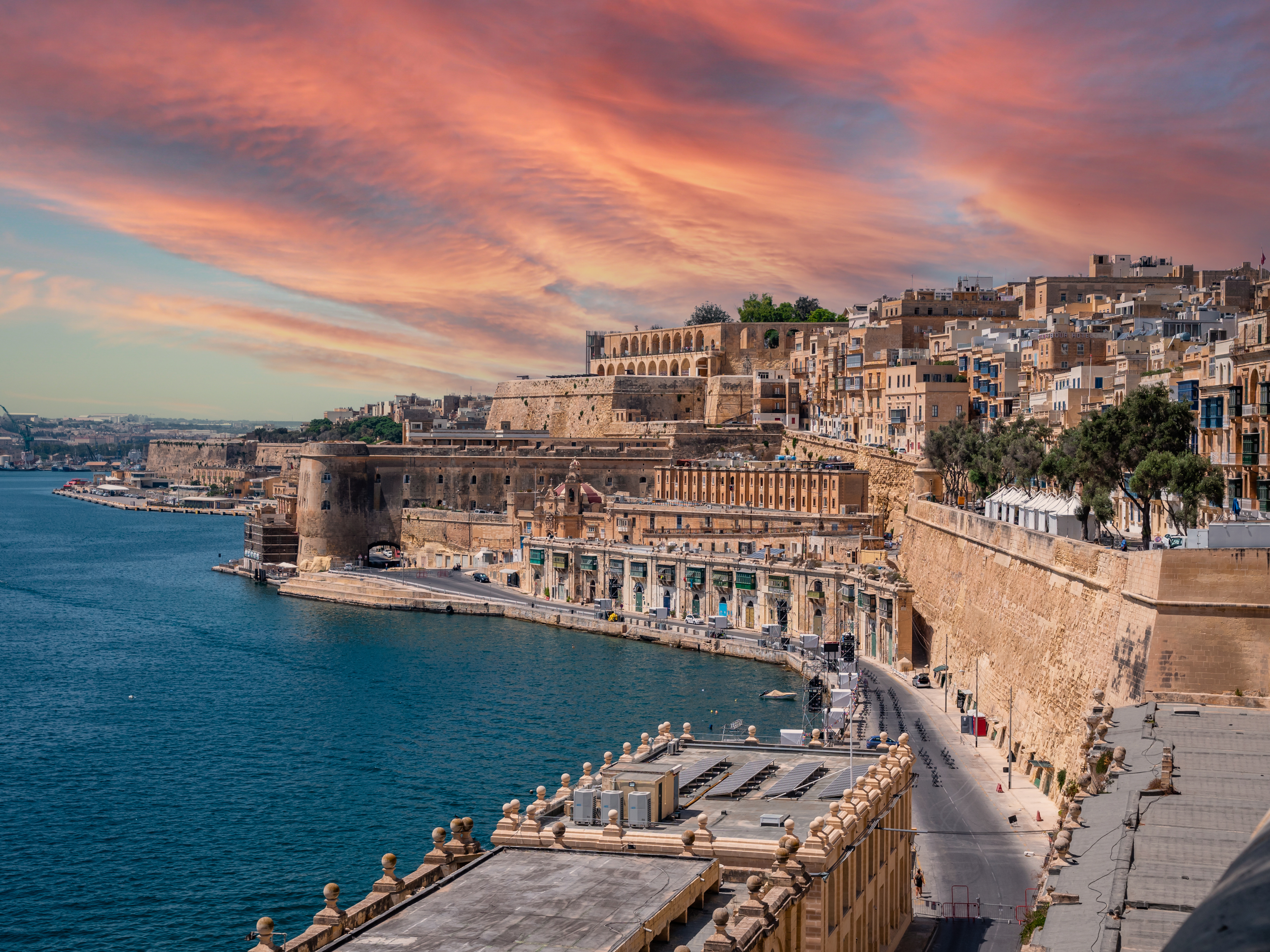 Валлетта, столица Мальты, где иностранные студенты могут оформить визу для учебы