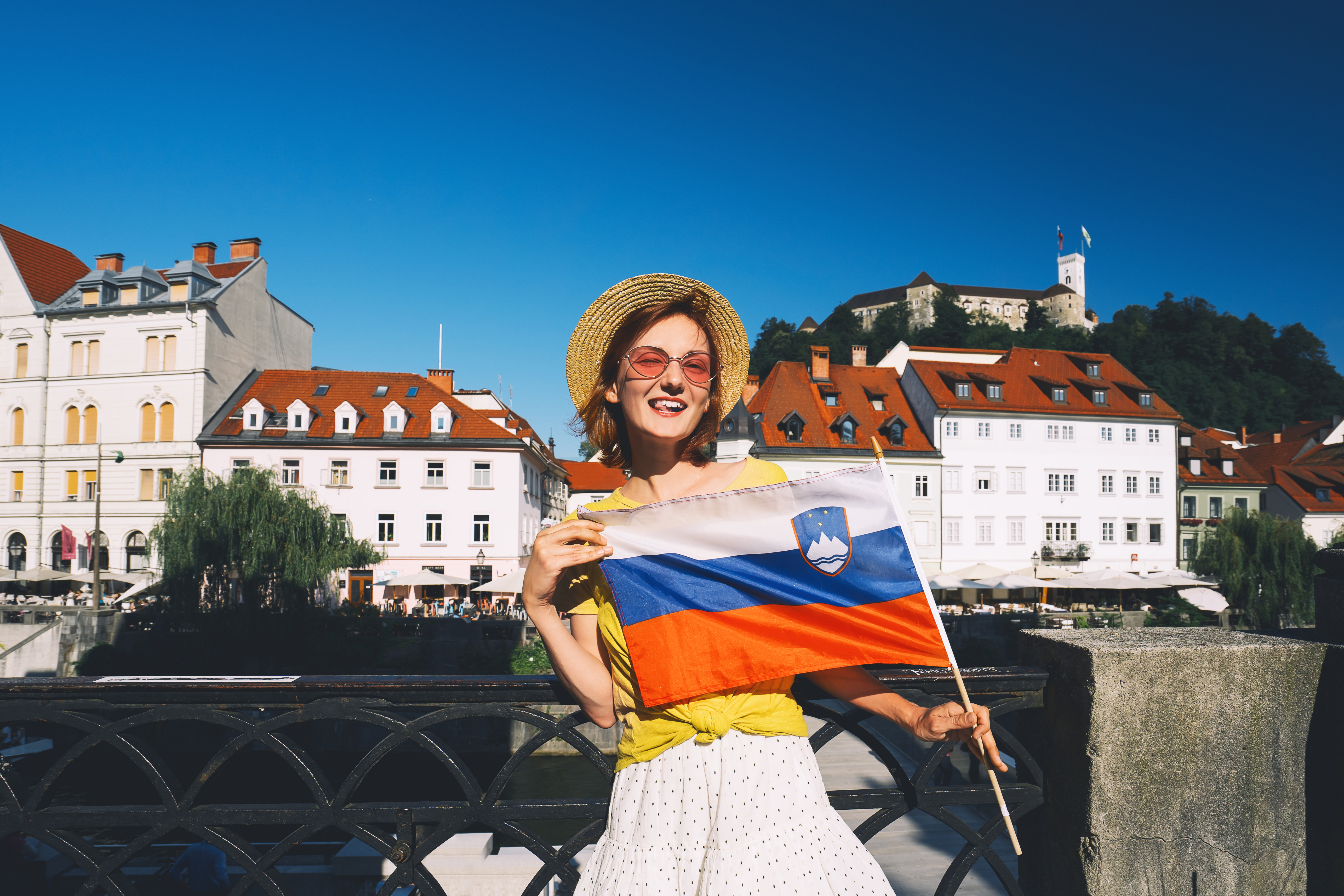 Студентка, которая может оформить студенческую визу для учебы в Словении