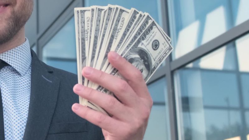 Страны по зарплатам: рейтинг по средним зарплатам и доходам по профессиям